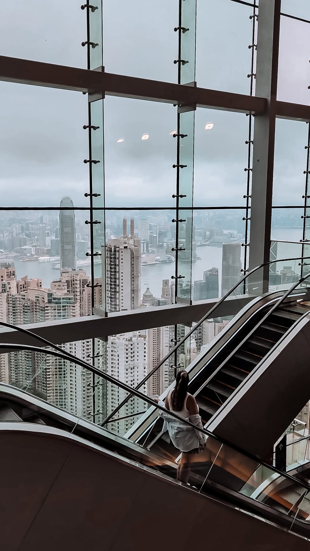 TOTI & ALE | UK TRAVEL CONTENT CREATORS 🇬🇧, Victoria Peak