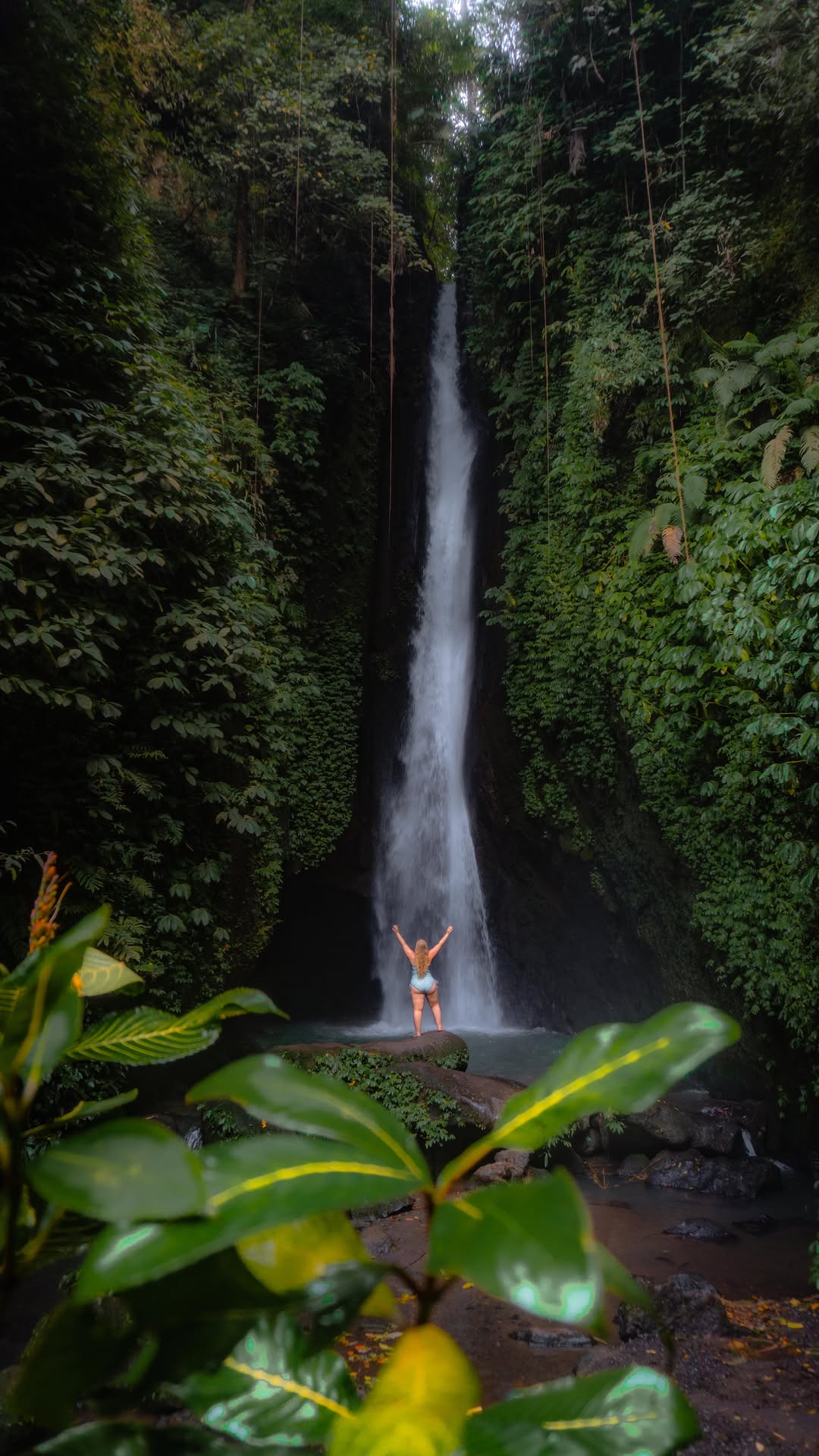George & Crissa Prieto | Adventure Travel Couple, Ulun Danu Beratan Temple