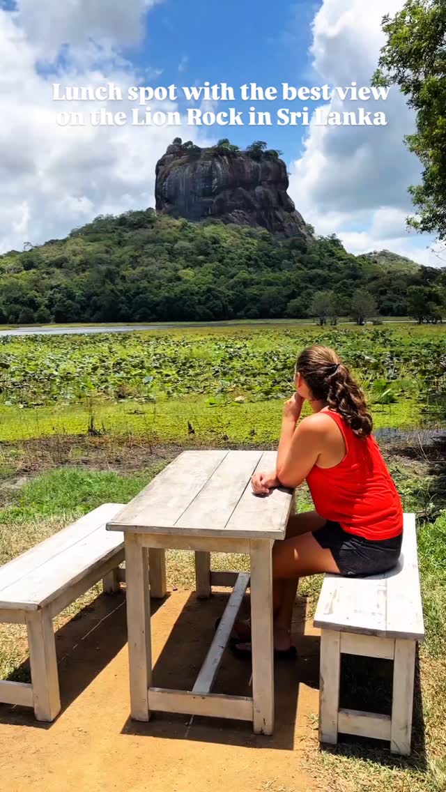 LEON & NOËLLE I TRAVELBLOG THEWORLDTRIPPERS.COM, Sigiriya Lion Rock
