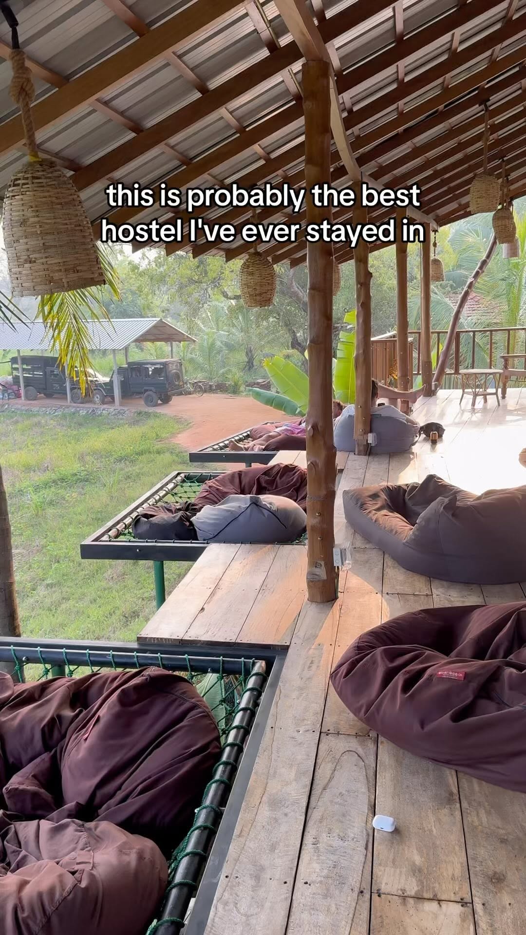 NICOLE | solo traveler, Roys Villa