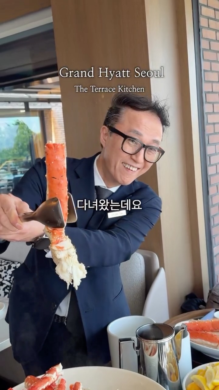 사라 I 맛집 카페 숙소, Grand Hyatt Seoul