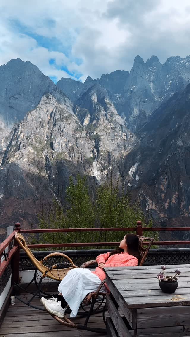 Gaby Wijaya | beauty travel lifestyle 2027 bride, Tiger Leaping Gorge