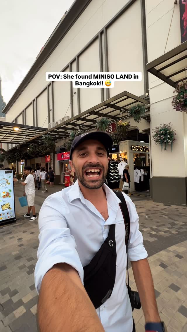 TOTI & ALE | UK TRAVEL CONTENT CREATORS 🇬🇧, Asiatique The Riverfront