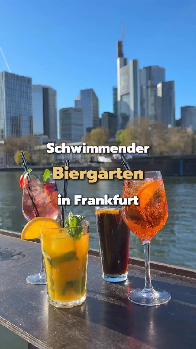 Elysian Club, Eiserner Steg