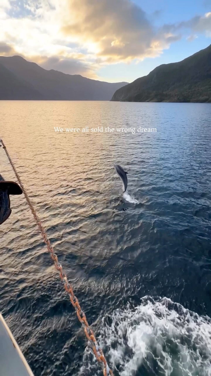 Caroline Foster | Adventure + Travel, Doubtful Sound / Patea