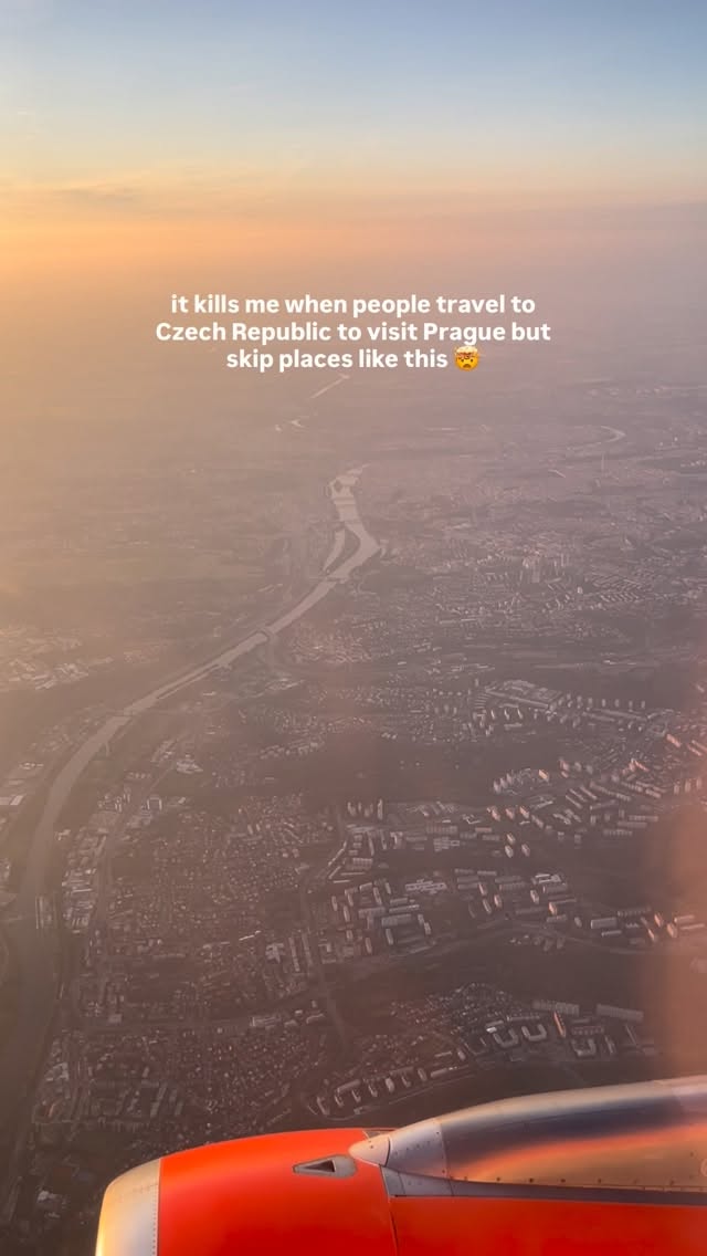 Samantha ✈︎  Travel & Food Content Creator in Prague, The State Chateau of Hluboká