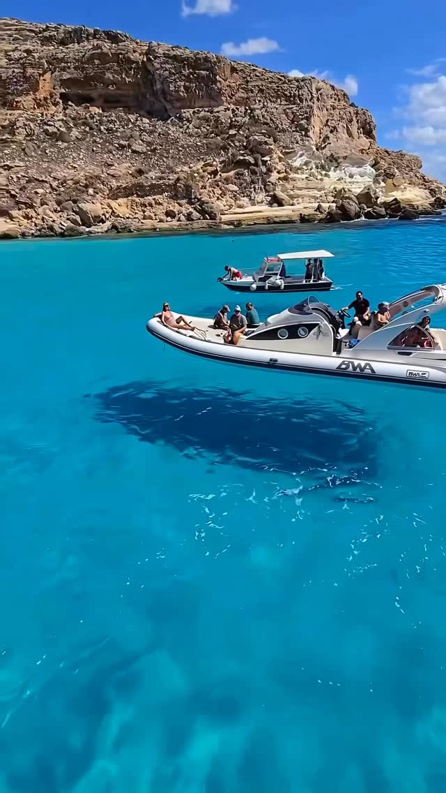 NickOnTheMovee, Italy