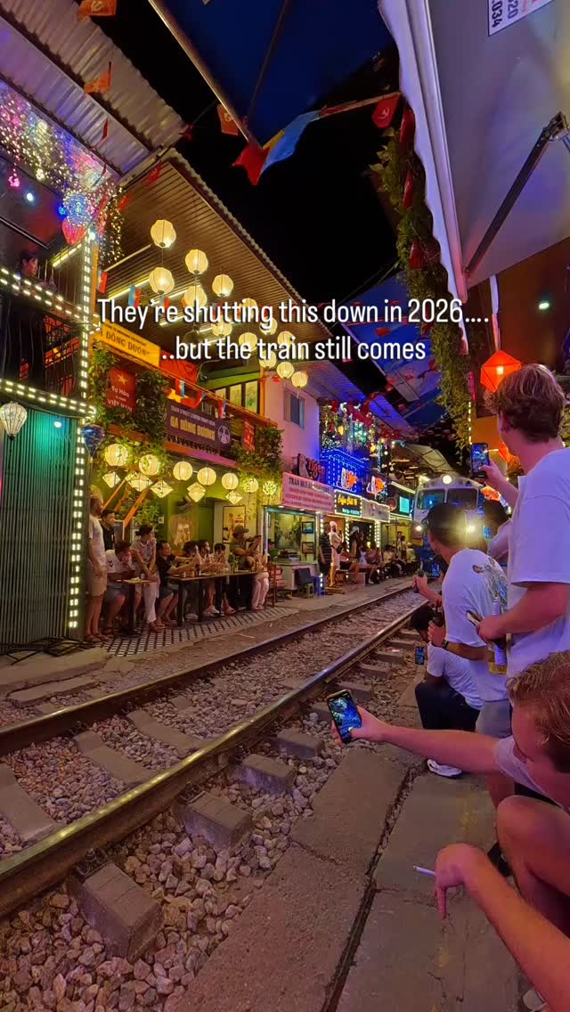 Randy | Vietnam Travel & Food, Long Bien Market