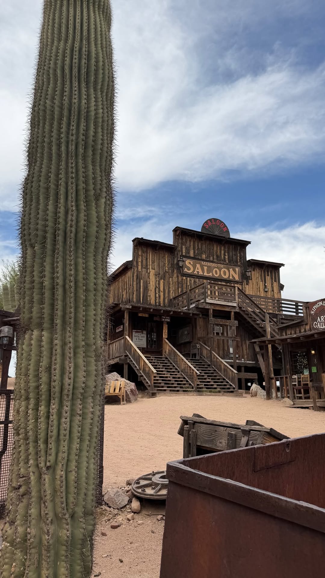 Kara | AZ & Travel, Superstition Mountains