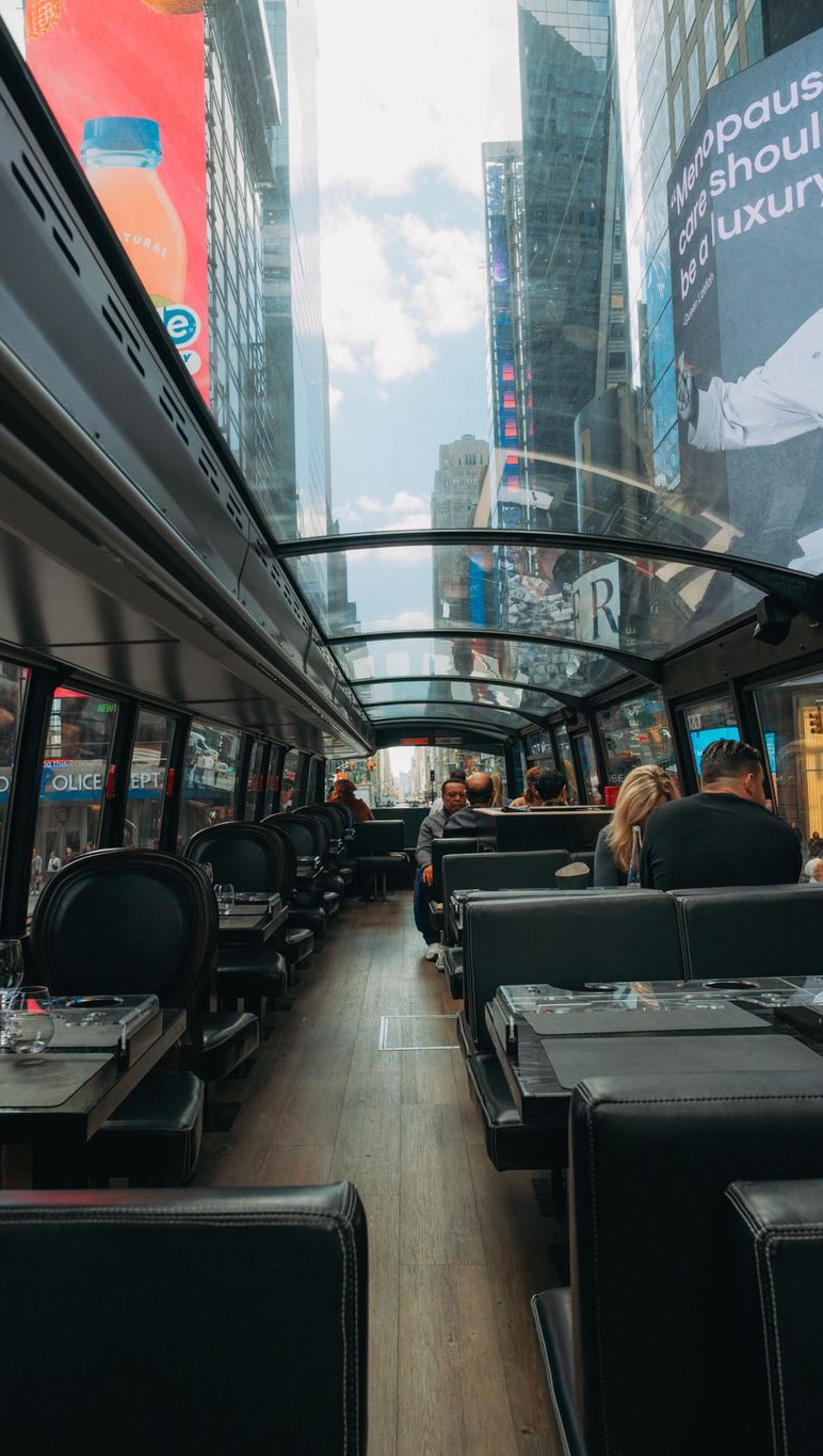 bustronomeusa, Times Square