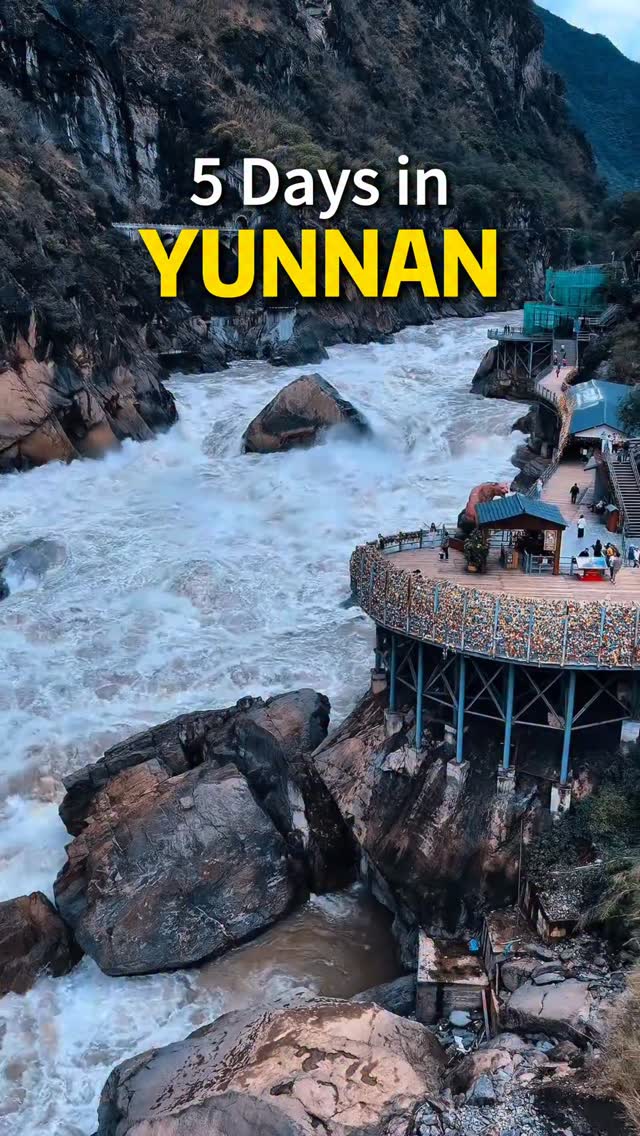Traveltoqin, Old Town of Lijiang