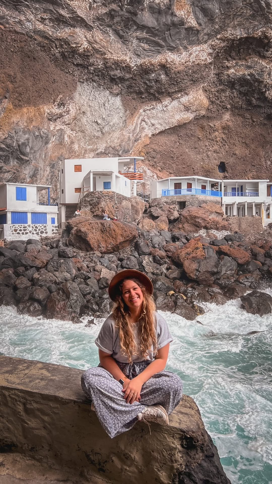 David Bermudez & Kalina ☓ Travel Couple + 🐺, Baños de la Hedionda de Casares - Espacio Natural