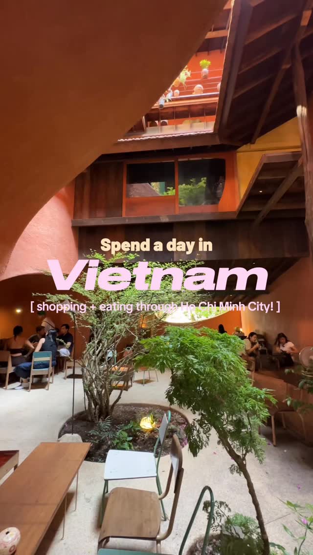 Elena, Bếp Mẹ Ỉn - Vietnamese Restaurant