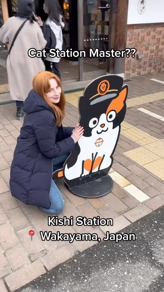 Megan Elizabeth, Kishi Station