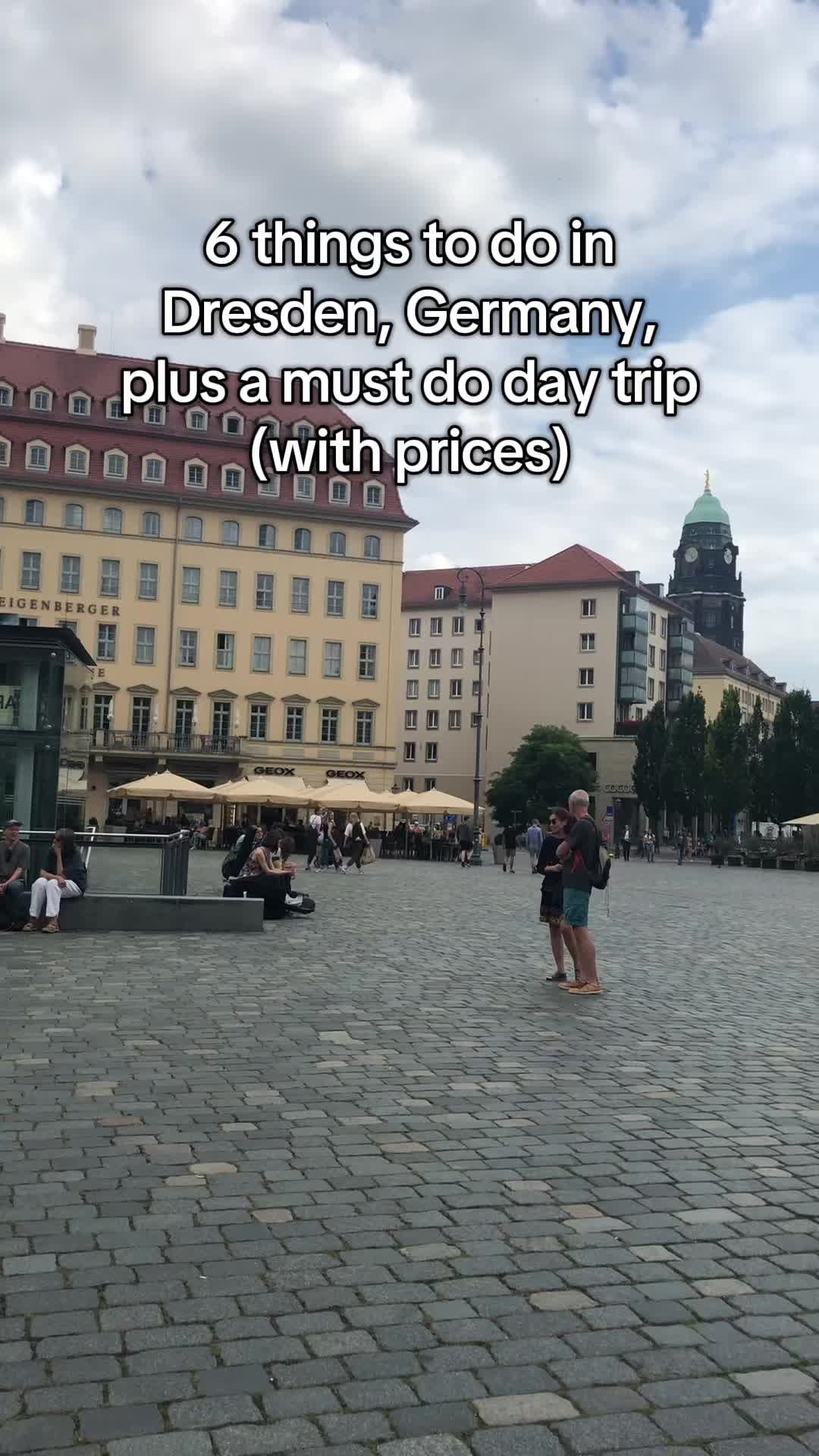 Aventure Travels, Zwinger