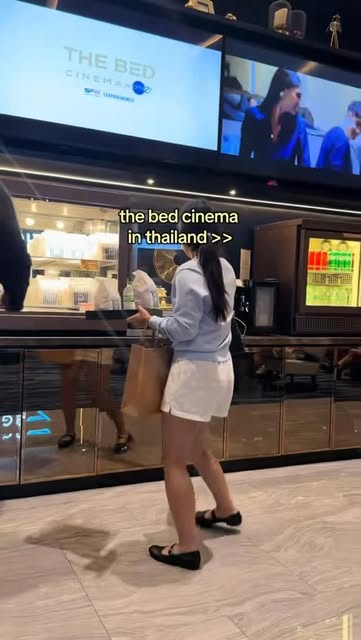 Lalita (ลลิตา), centralwOrld