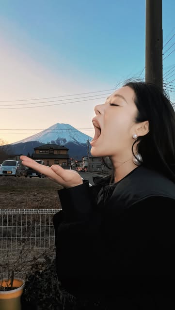 Yanni Zhang, Mount Fuji