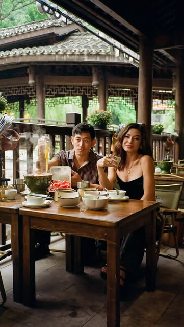 Ewa & Jeromy Ko, Ciqikou, Chongqing