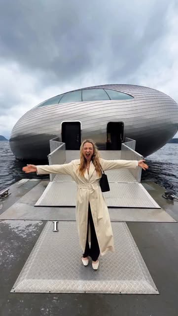 Nicola Easterby | Travel & Food Content Creator in London, Salmon Eye