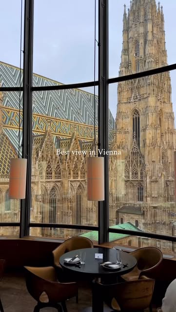 Gosia Brzostowski📍New York City & Travel, St. Stephen's Cathedral