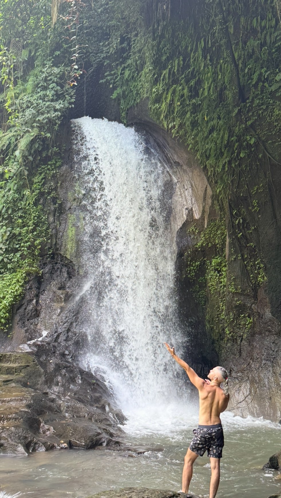 👑The Amir👑, Kanto Lampo Waterfall