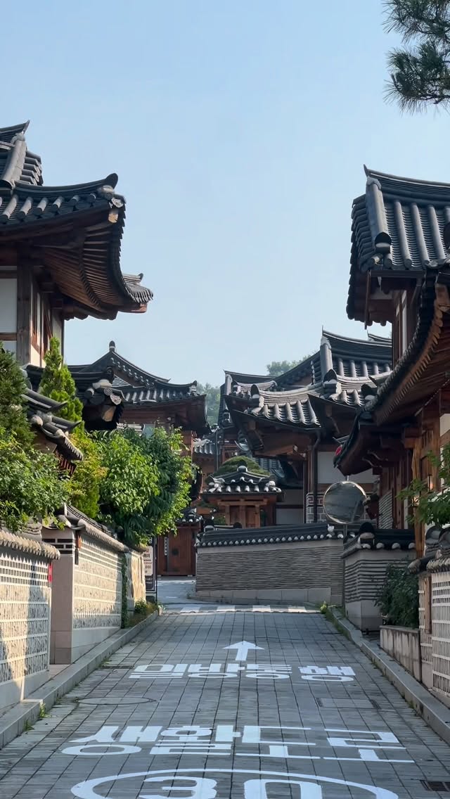 Kayla Watson ♡, Bukchon Hanok Village