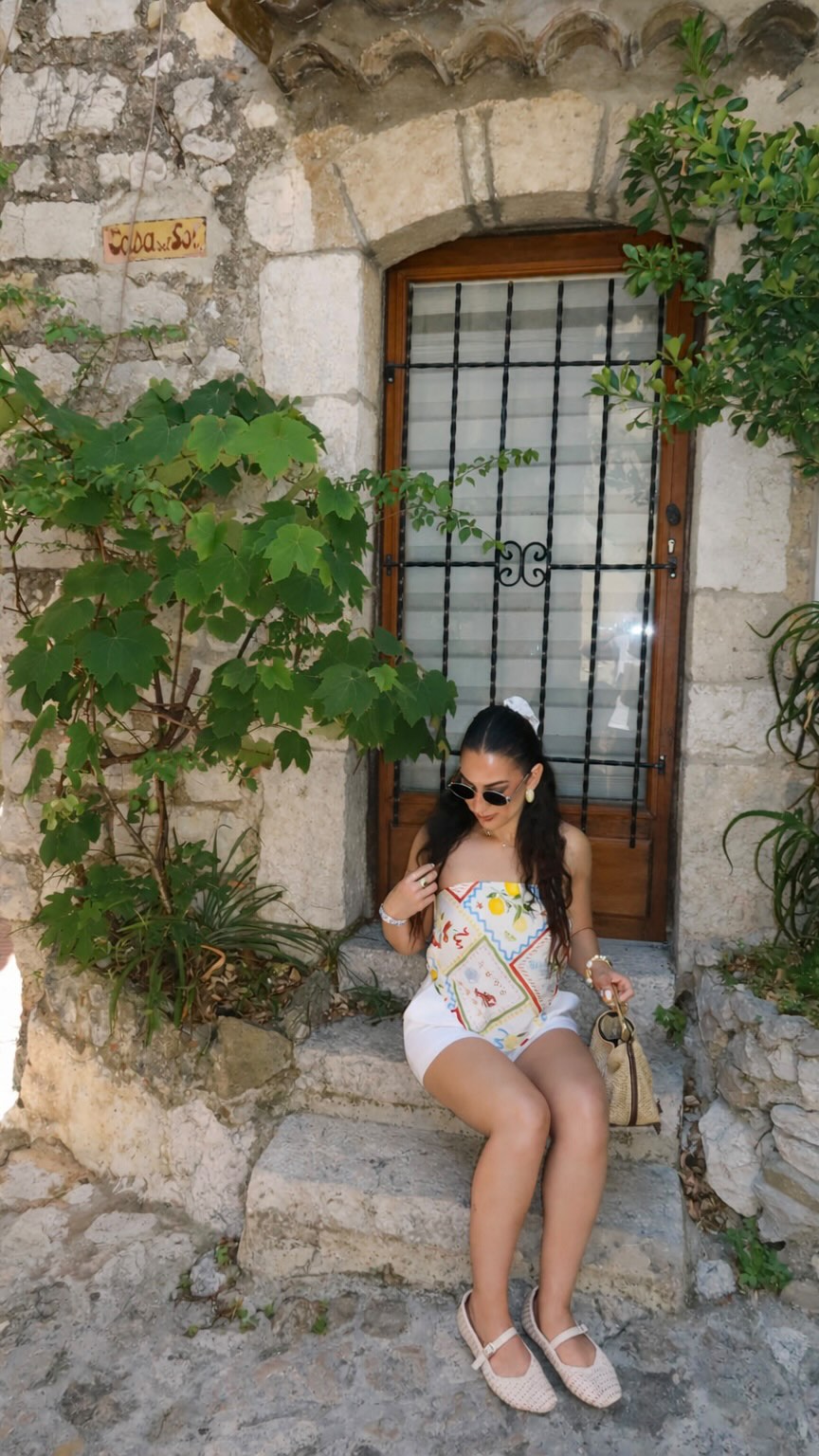 Jessica Mendez, Èze