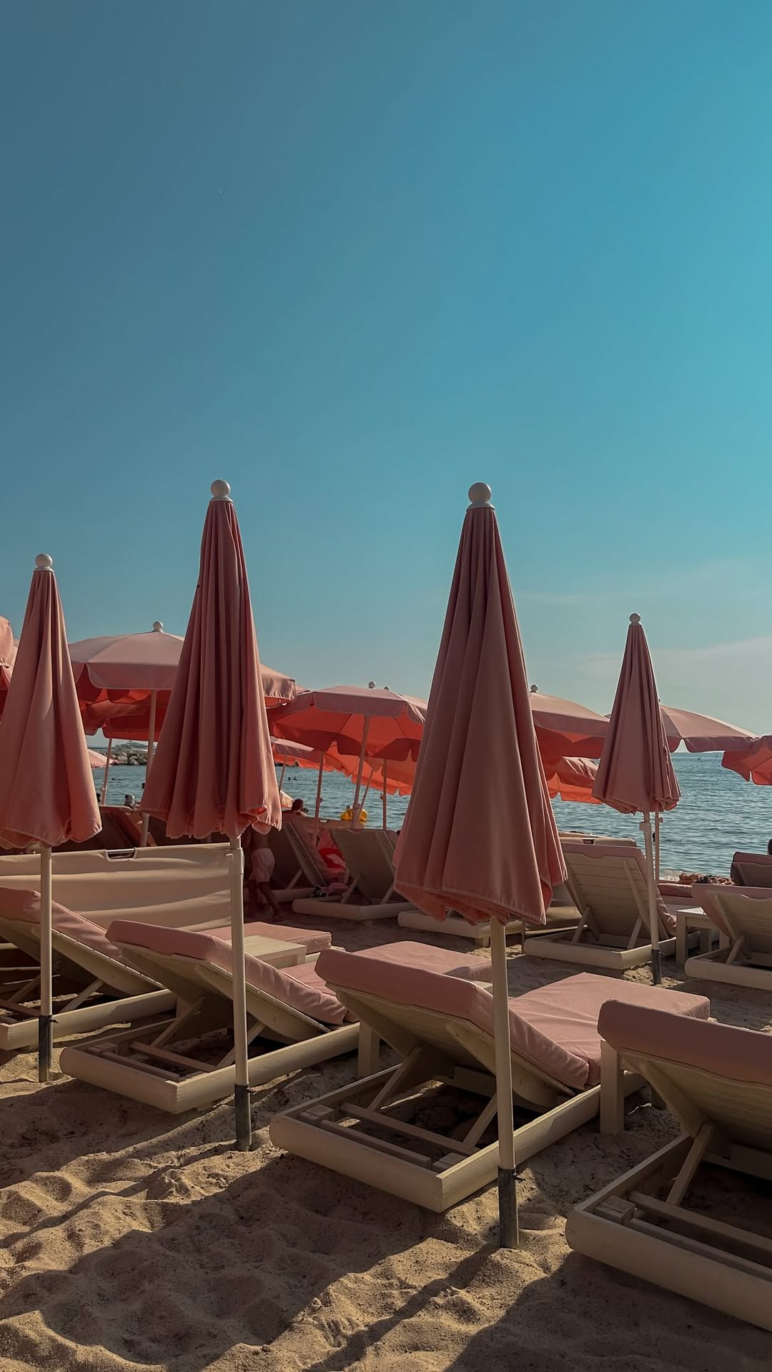 Rakhee Wadhwa, Cap d'Antibes Beach Hotel