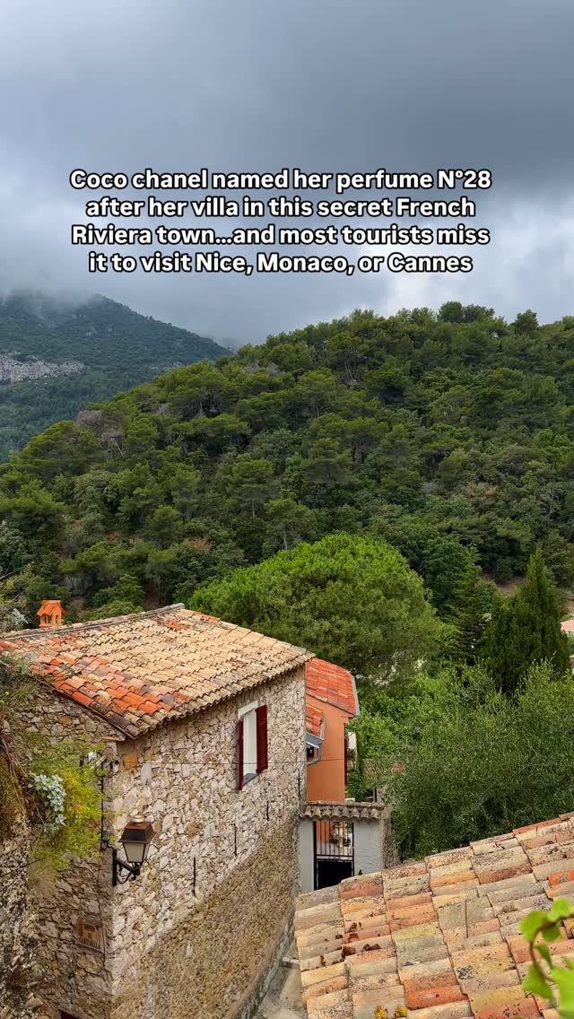 𝐃𝐫𝐢𝐬𝐡𝐭𝐢 | Road Trips & Unique Places, Château Médieval de Roquebrune