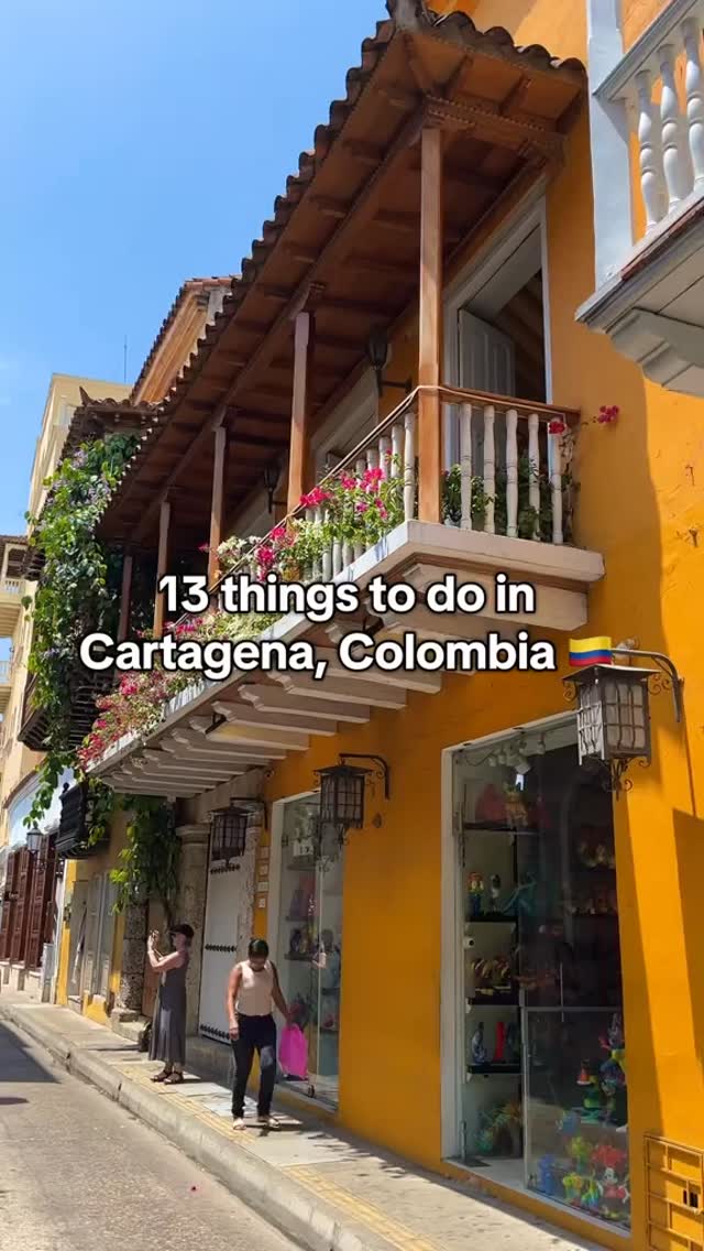 Inspire Me 2 Travel | Travel Agency | Travel + Experiences, Plaza de Santo Domingo