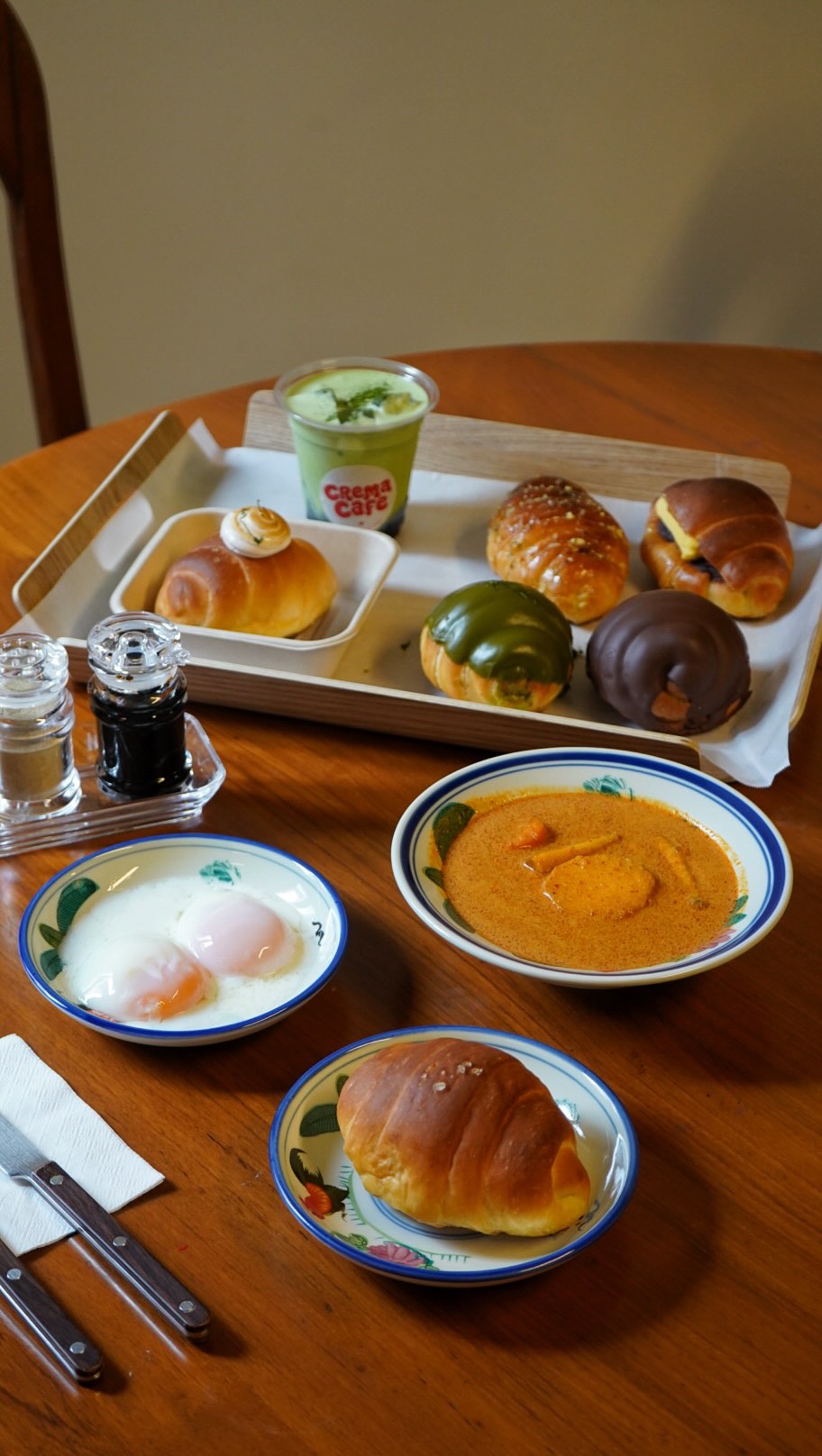 SGCafeHopping, Crema Cafe