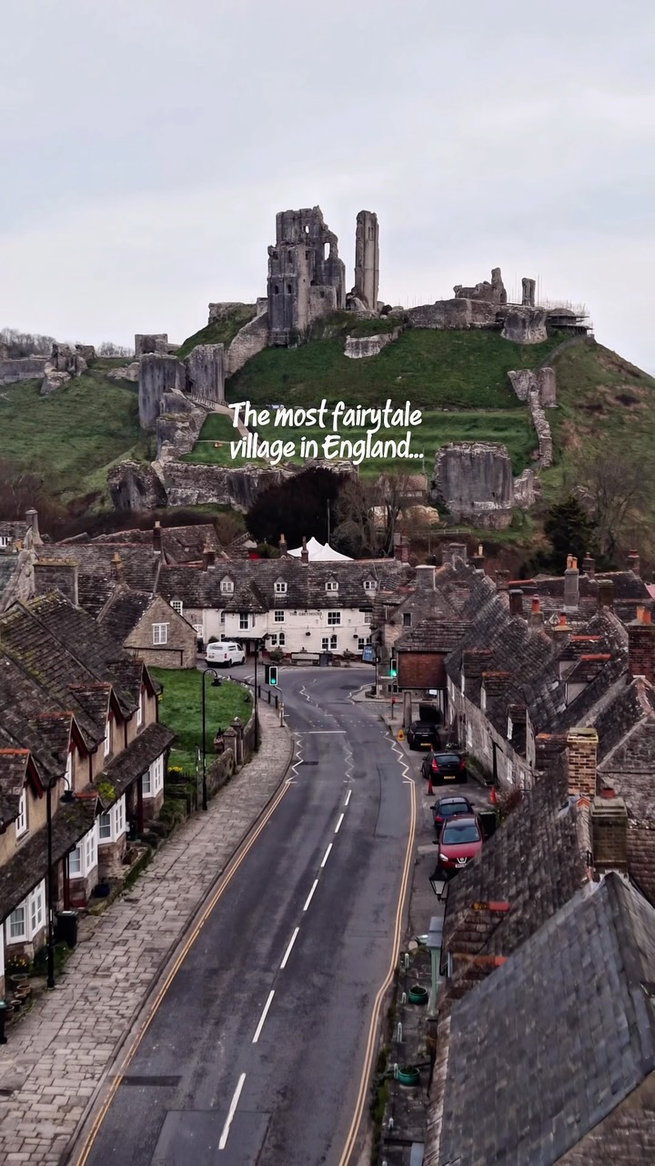 Eli Radu, Corfe Castle