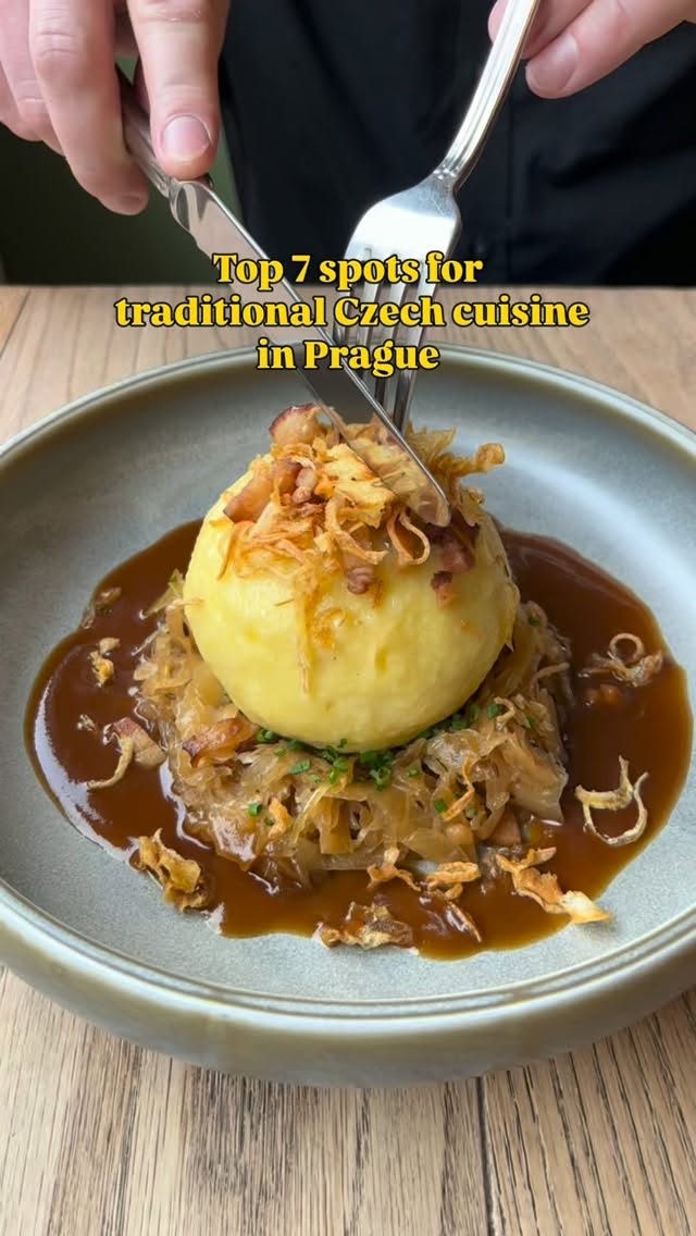Zuzi & Honza | Taste of Prague Food Tours, Kantýna