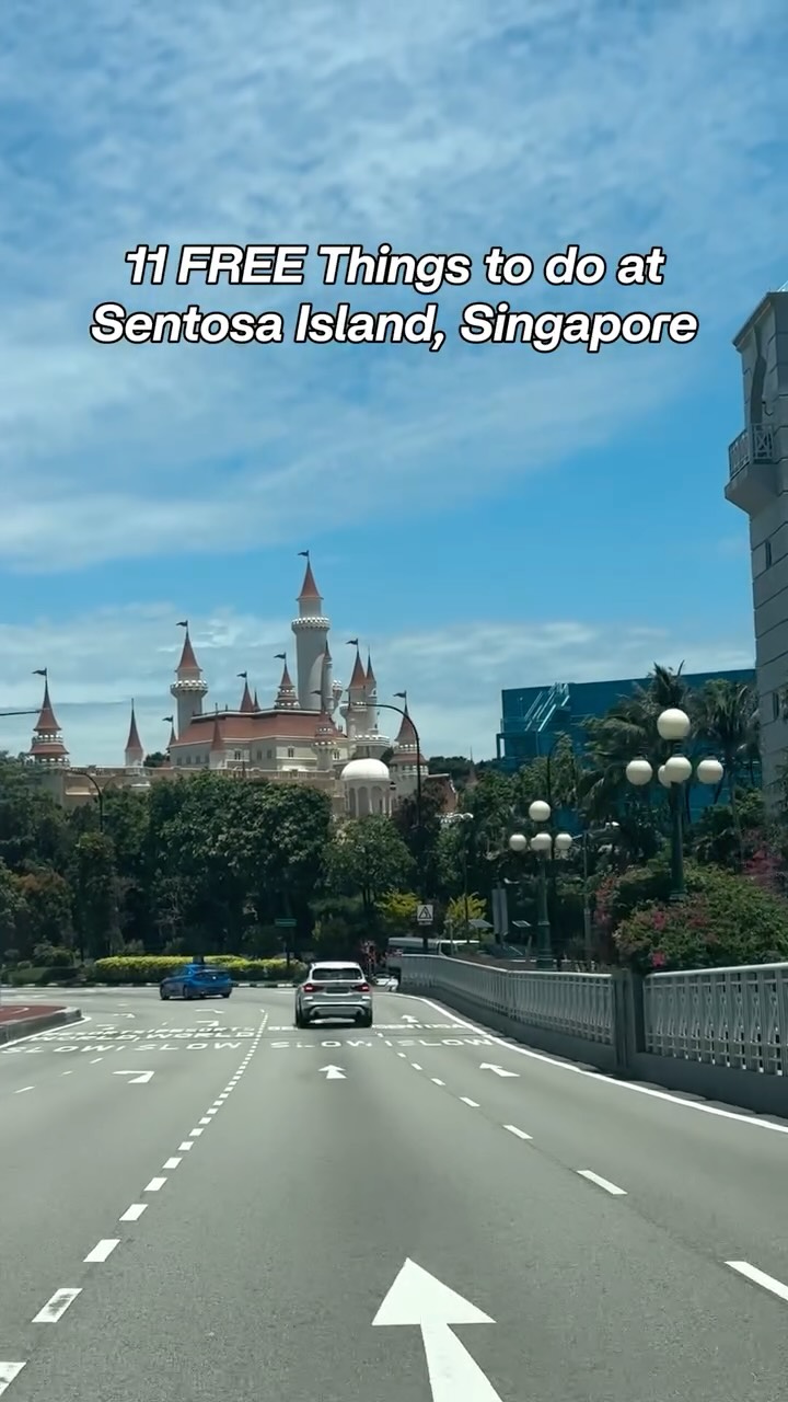 Juhi Singh (Justflowwithjuhi), Sentosa