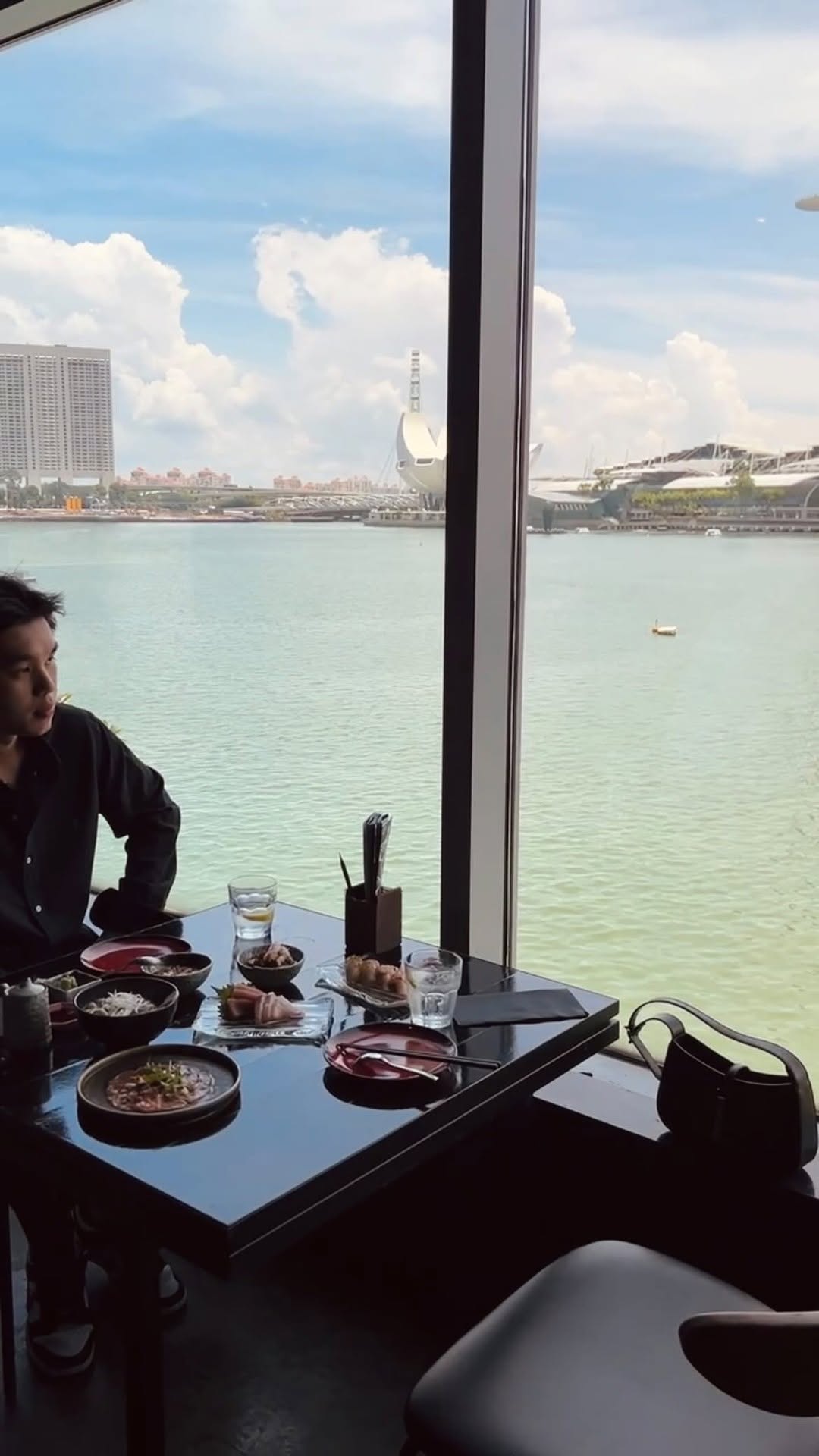 KRYSTAL LOH, Marina Bay
