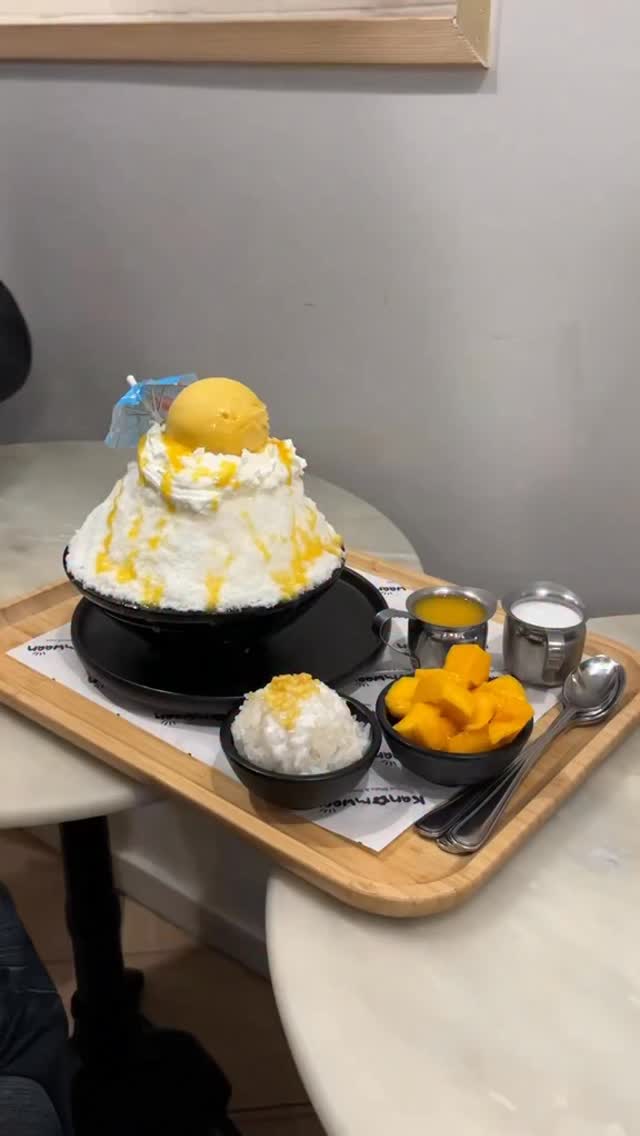 MAUREEN TANG, Kanomwaan Thai Gelato and Dessert Cafe