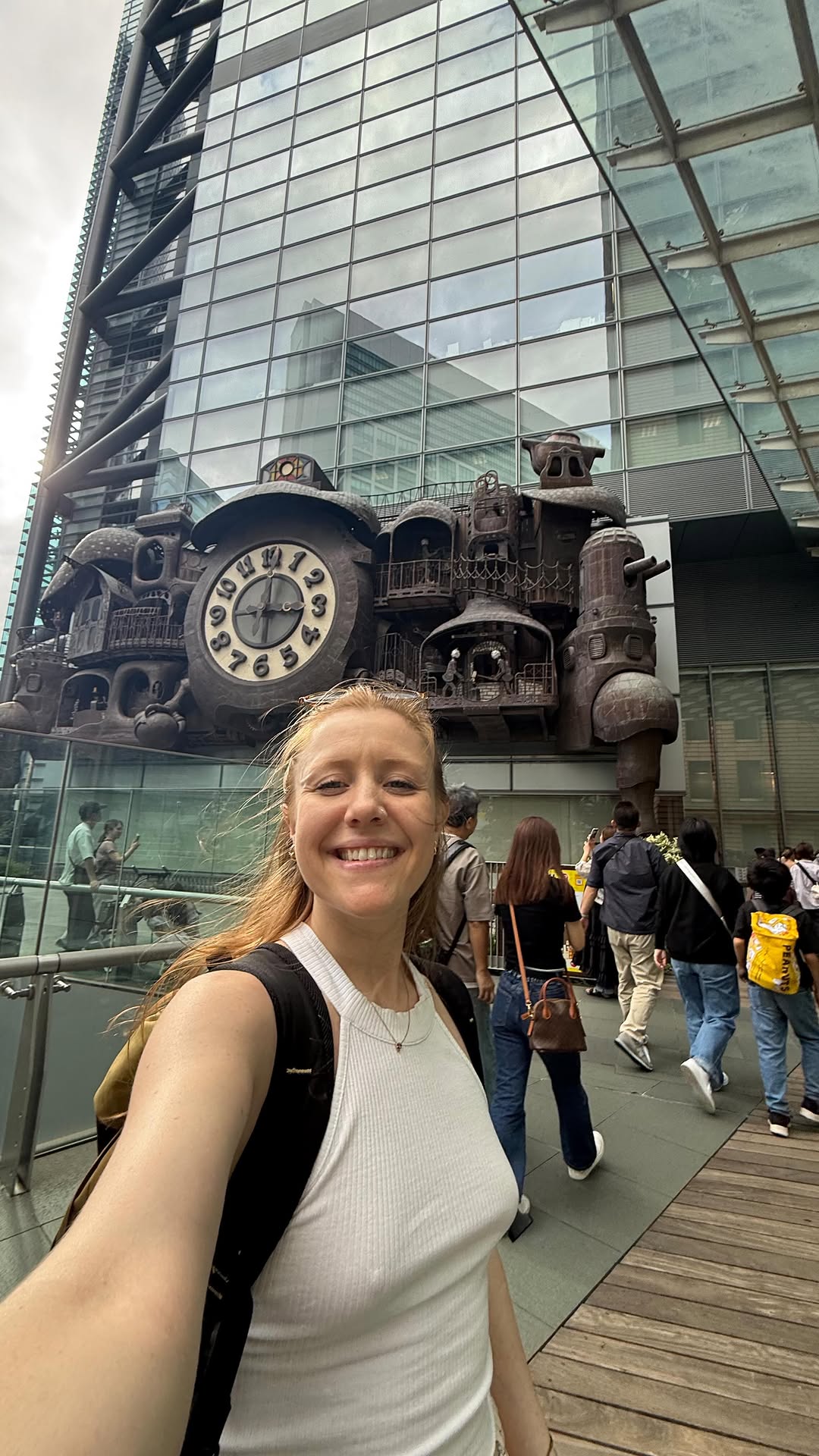 Cora Bright 🌺, Shimbashi Station