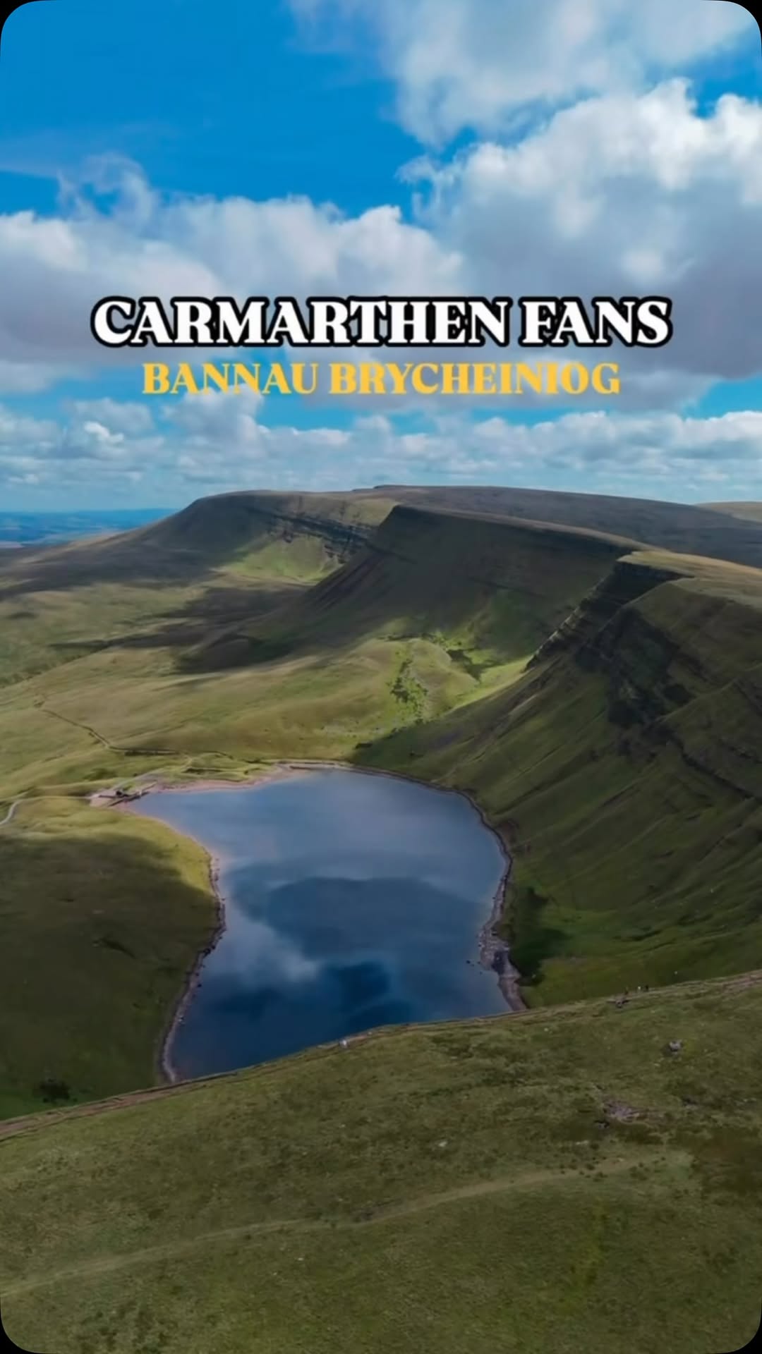 Lauren | The Welsh Explorer | Hiking | Adventures | UGC, Llyn y Fan Fach