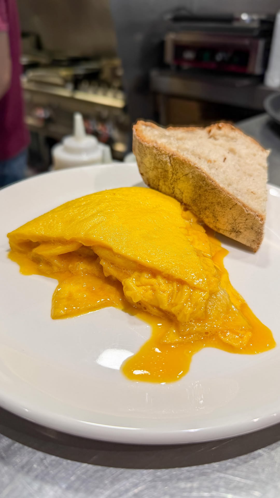 Guía para comer en restaurantes de Caracas y más ciudades, Plaza de Olavide