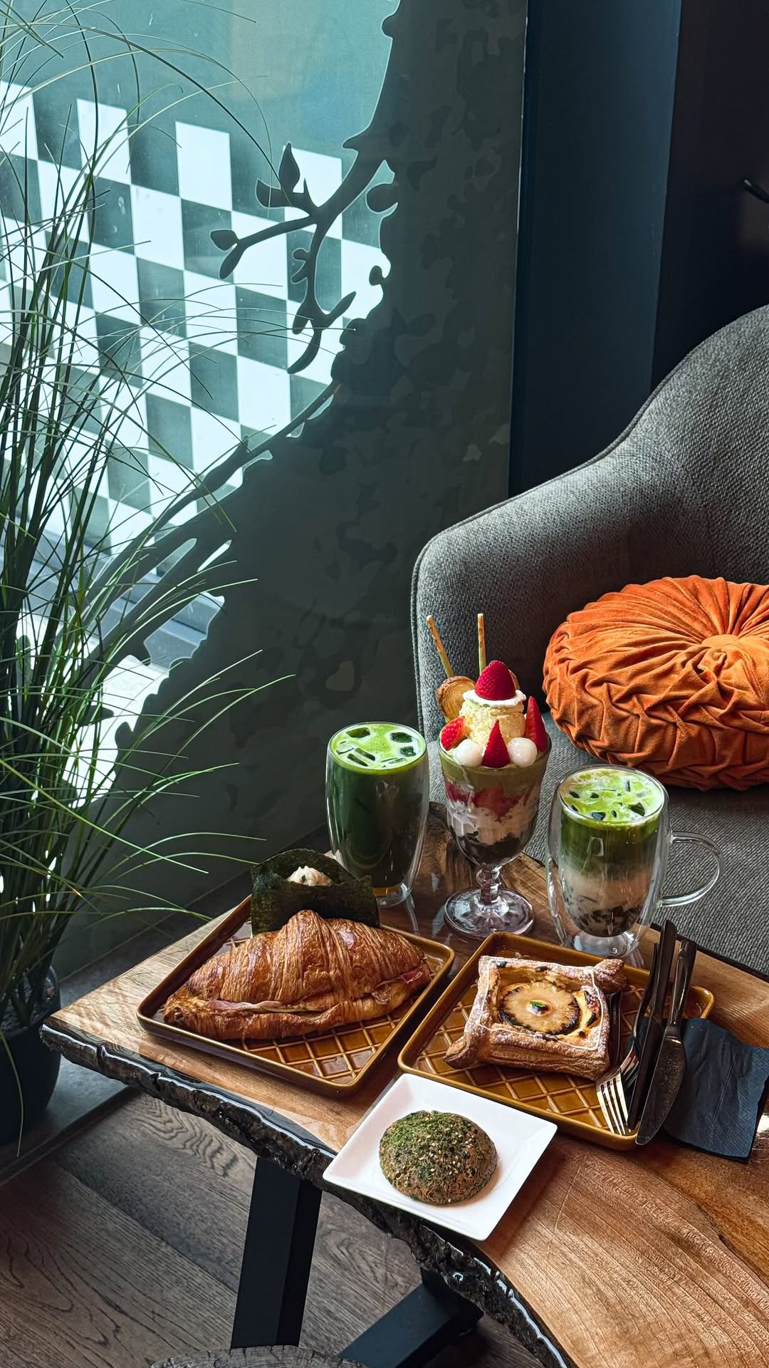 novia | foodie ver. | vancouver-based |ヽ(｡◕o◕｡)ﾉ, Nonbiri Cafe
