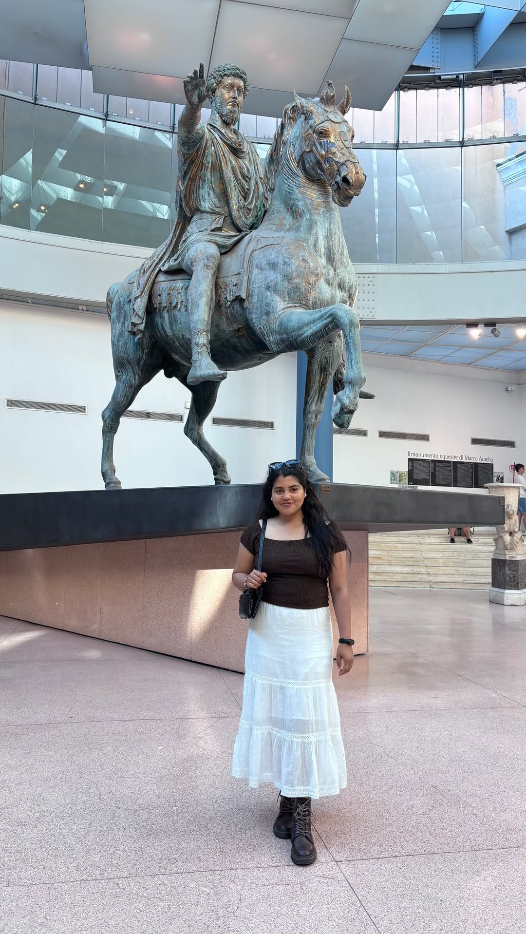 Yashoda Nepali, Campidoglio