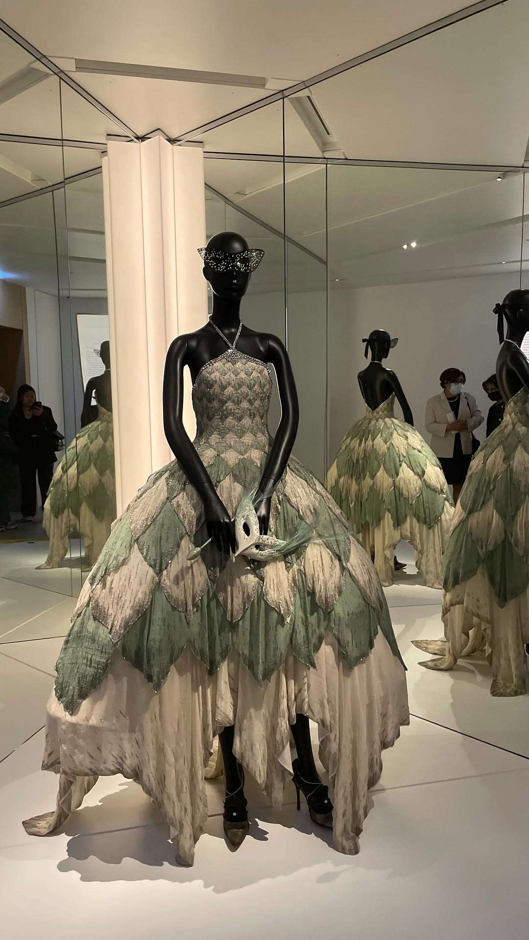 𝐙𝐇𝐄𝐍 | Lifestyle • Gastronomy • Travel, Musée Yves Saint Laurent