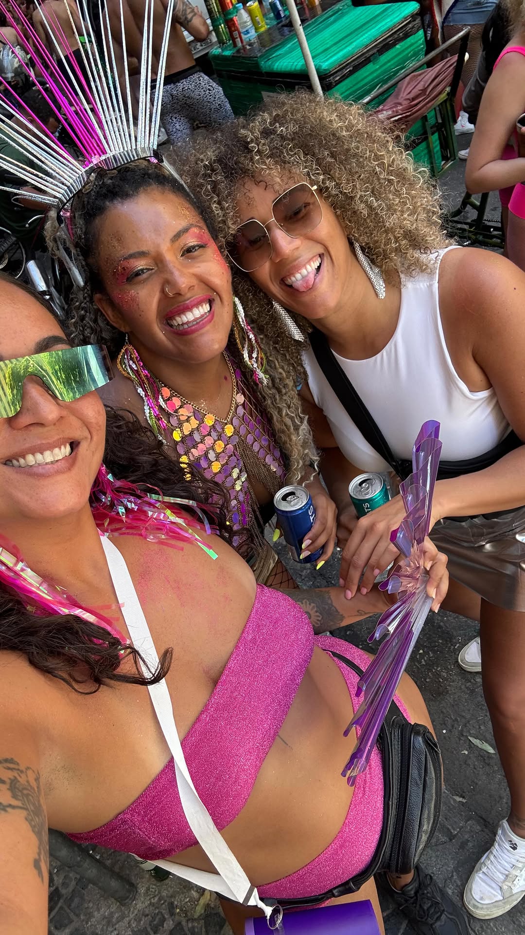 NJOY.RIO | Travel & Girls trips, Sisay acessórios geek