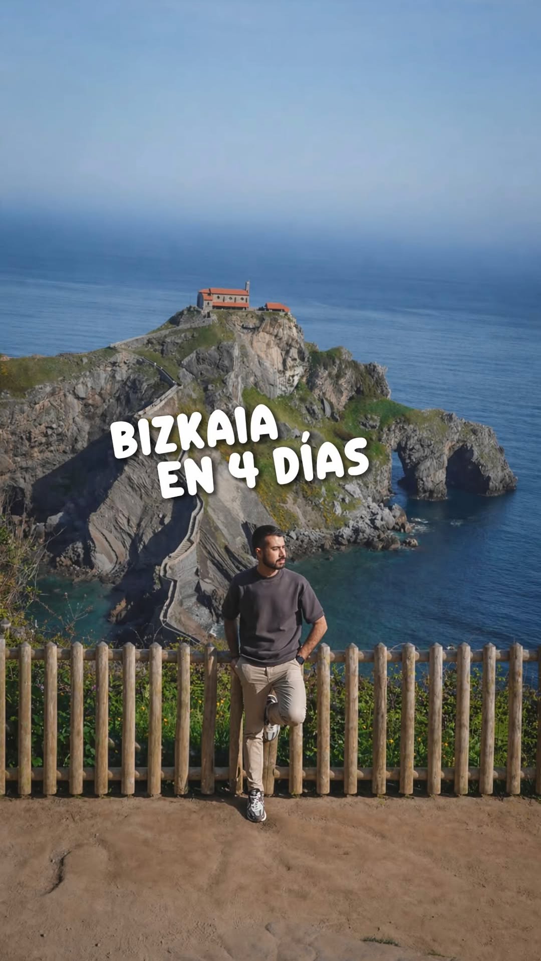 David • Travel Content Creator, Guggenheim Museum Bilbao