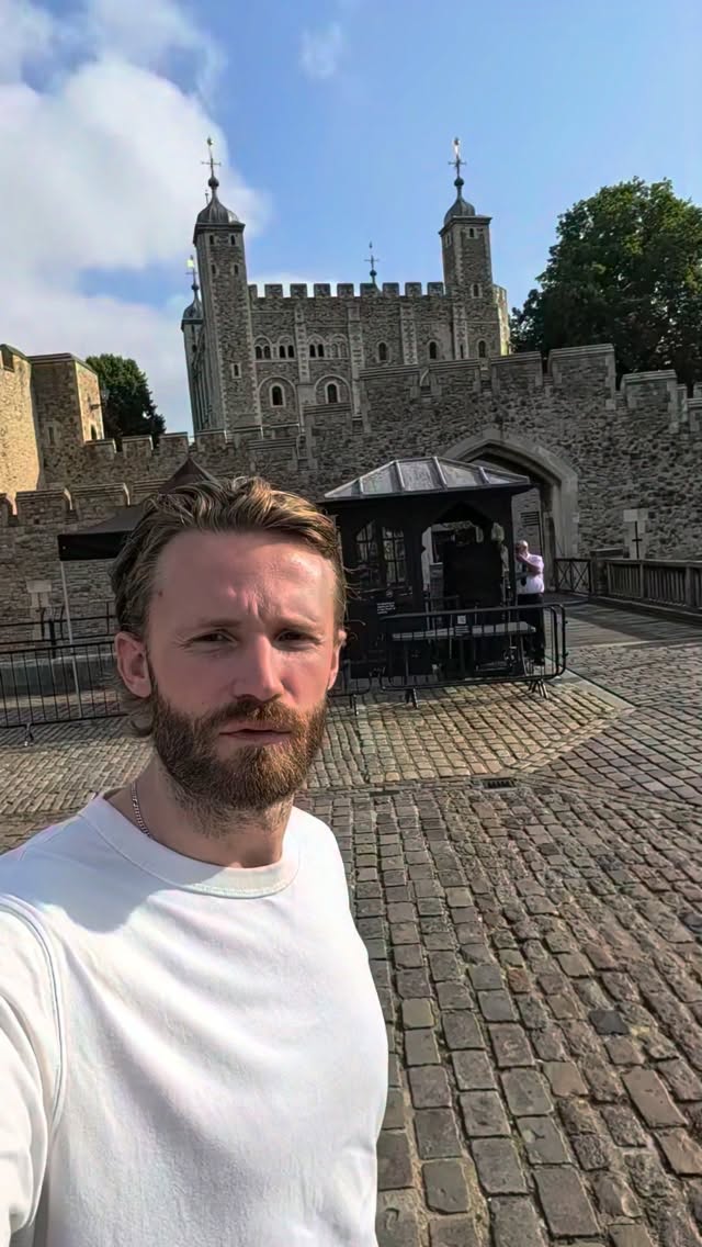 Wanderbe History, Tower of London