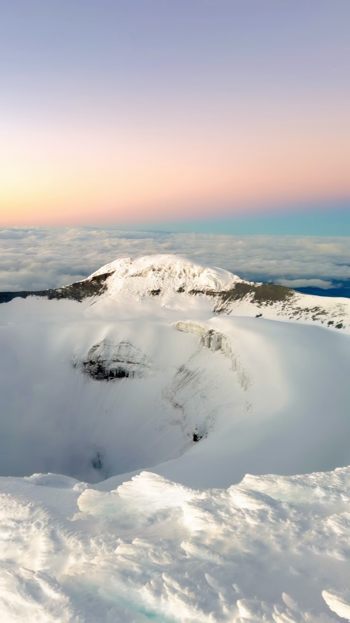 Nicholas Duffy O'Brien, Refugio Cotopaxi (Jose Ribas)