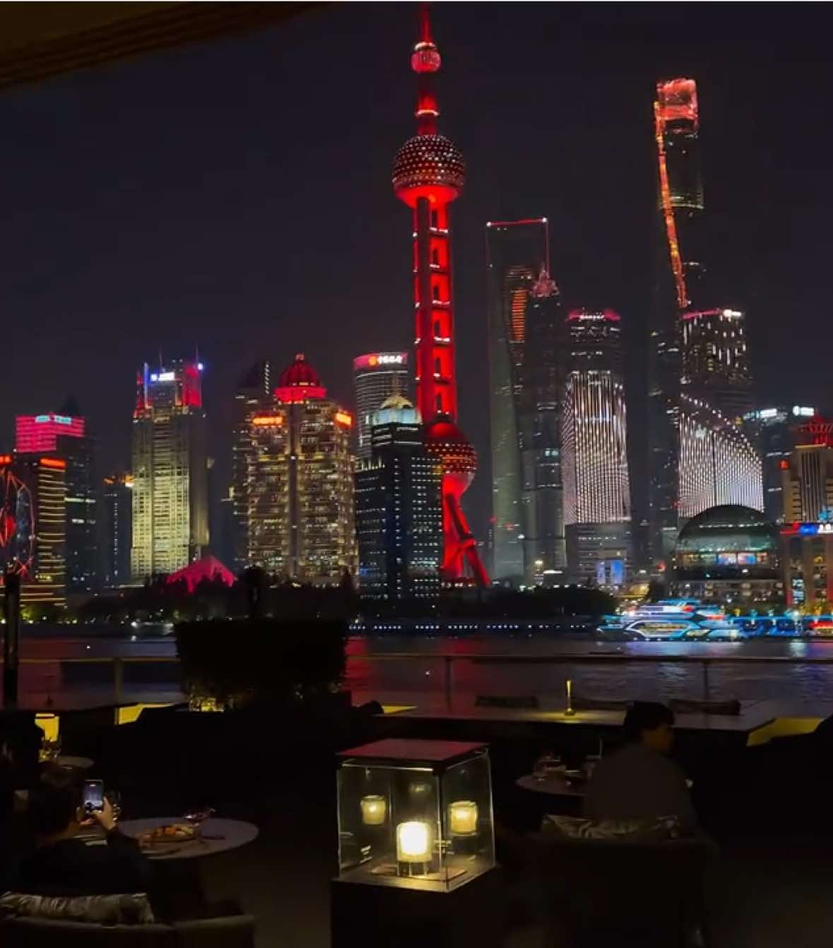Shanghai Let's Meet, The Bund