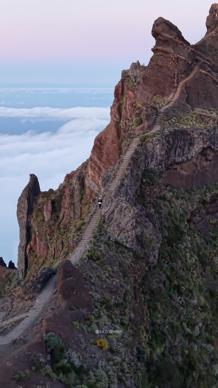 Sergio ✵ Private Guide Madeira ✵ EN/RU, Pico do Arieiro