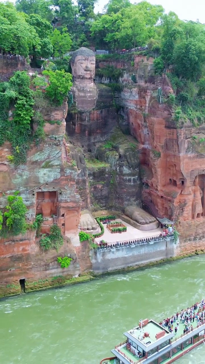 Hi China Travel, Leshan Giant Buddha