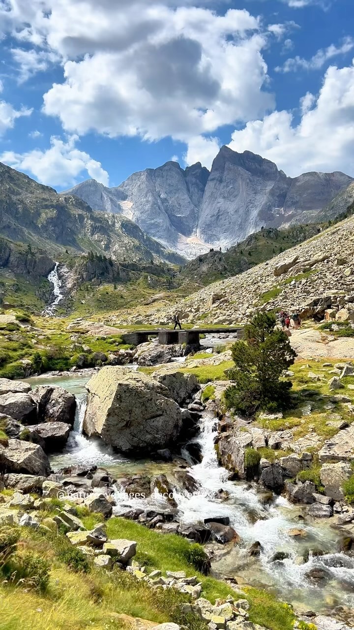 𝐴𝑢𝑑𝑟𝑒𝑦 ~ 𝑁𝑎𝑡𝑢𝑟𝑒 𝑉𝑜𝑦𝑎𝑔𝑒𝑠 𝐷𝑒́𝑐𝑜𝑢𝑣𝑒𝑟𝑡𝑒𝑠  🌿, Gaube Lake